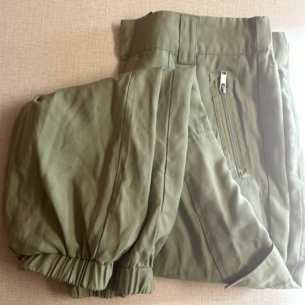 FOREVER 21 cargo pants